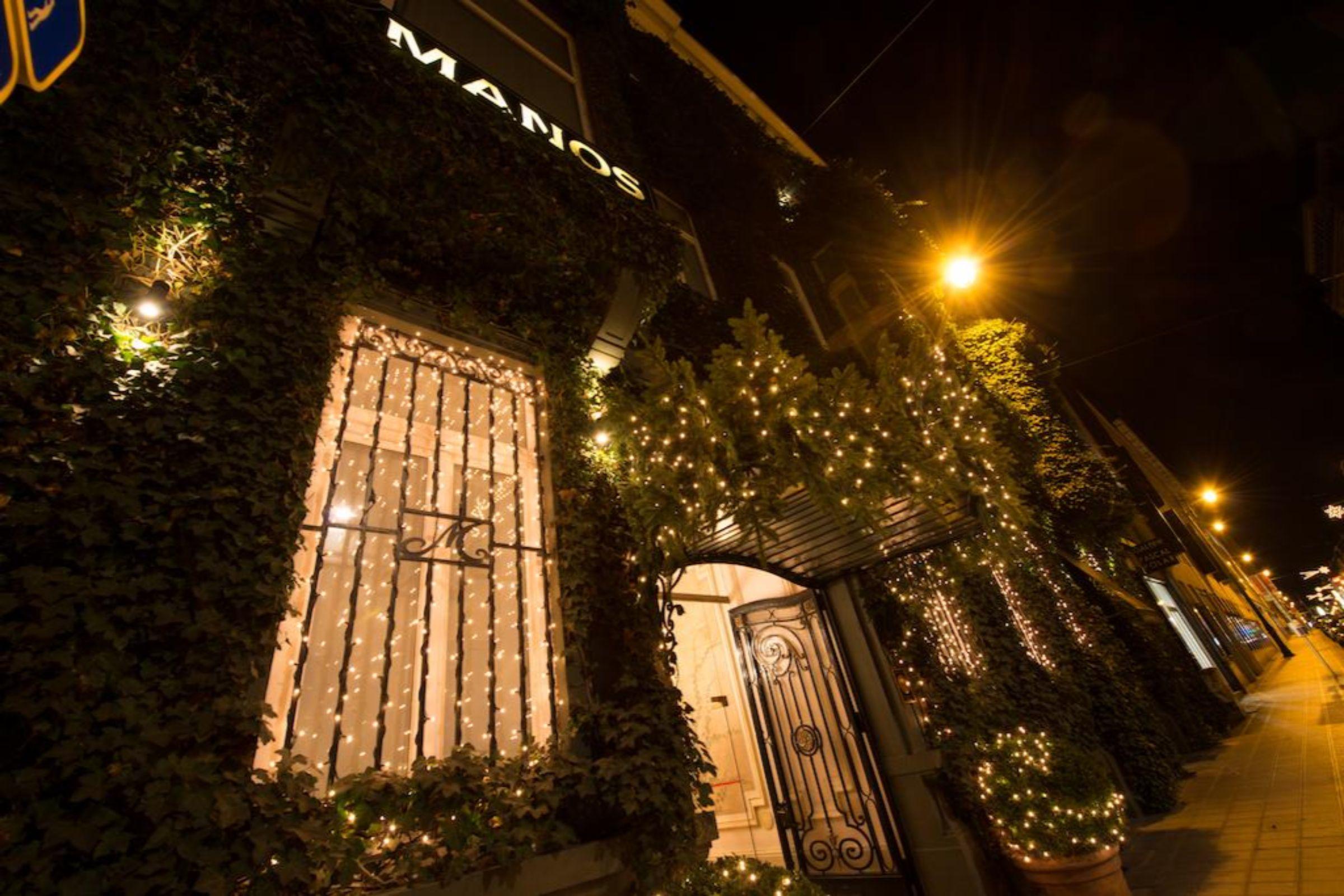 ホテル マノス プルミエール Saint-Gilles エクステリア 写真